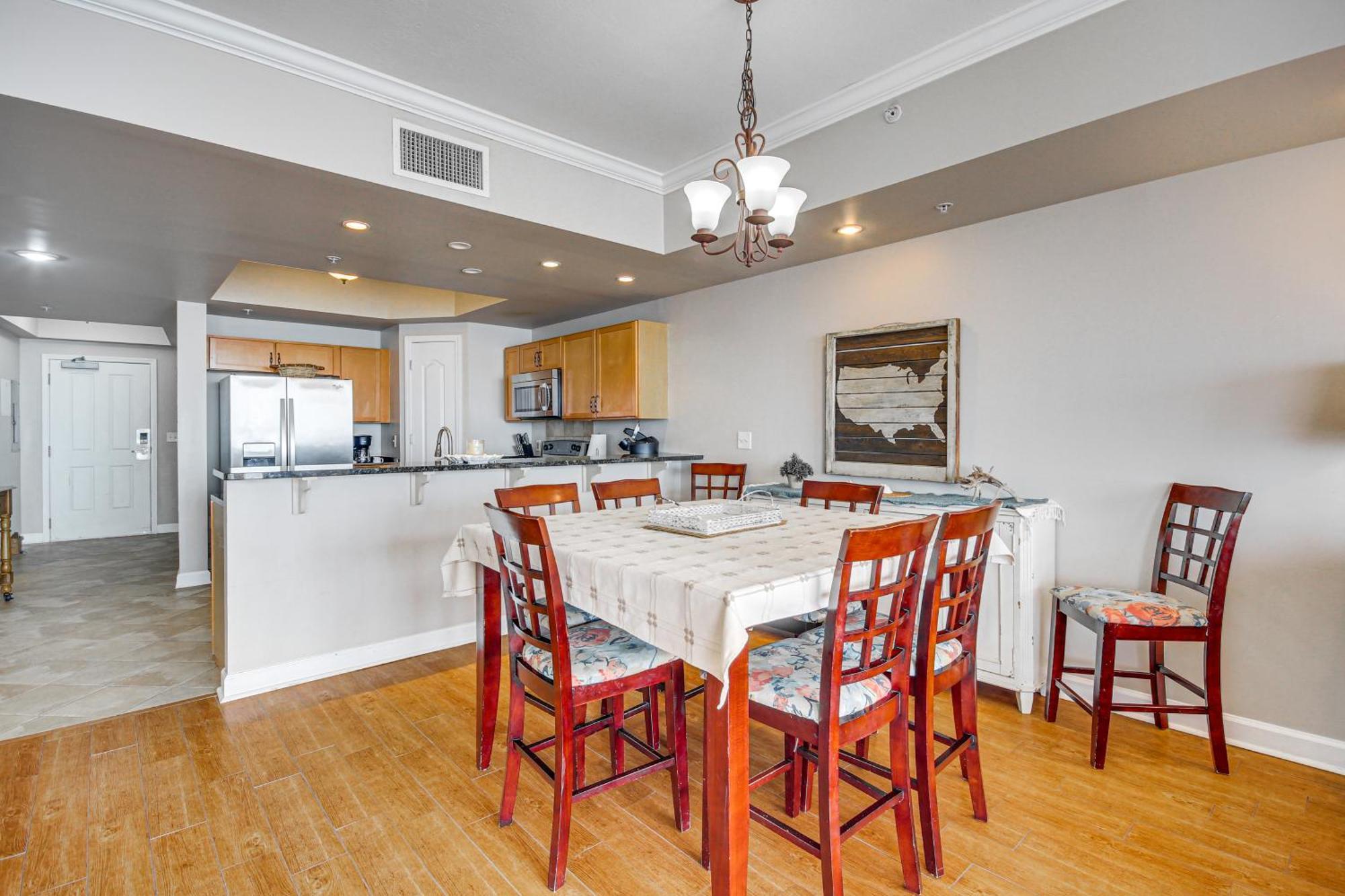 Sleek Gulfport Condo With Ocean Views And Pool Access! 외부 사진